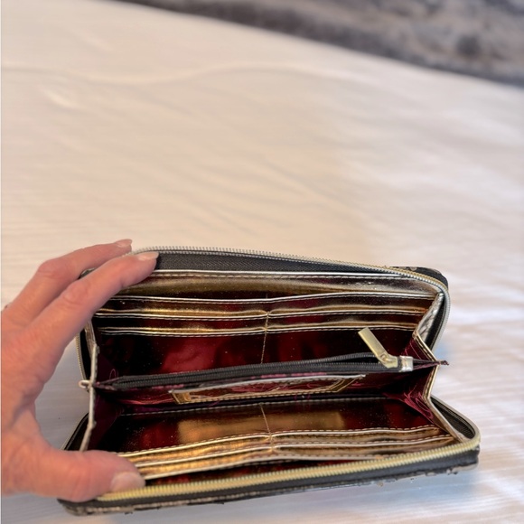 Betsey Johnson wallet - Picture 3 of 9